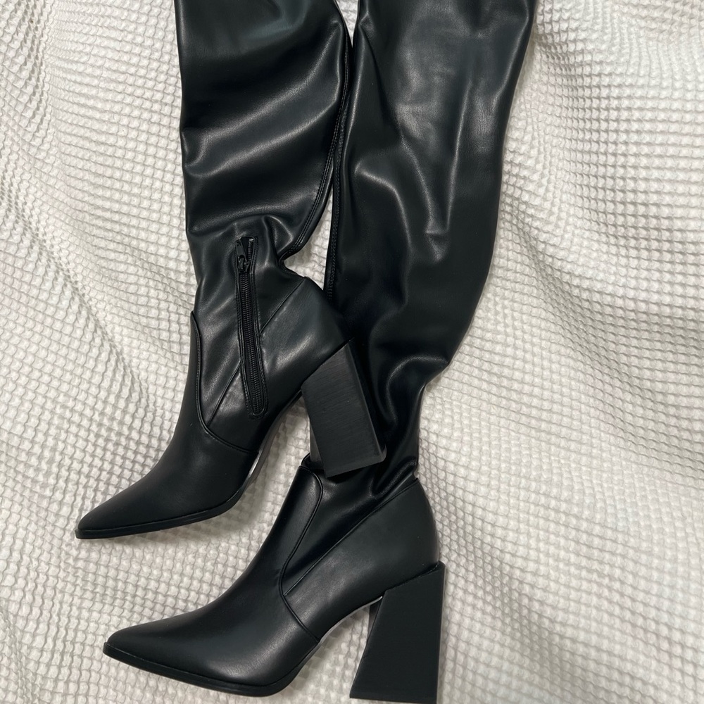 Steve Madden knee high boots